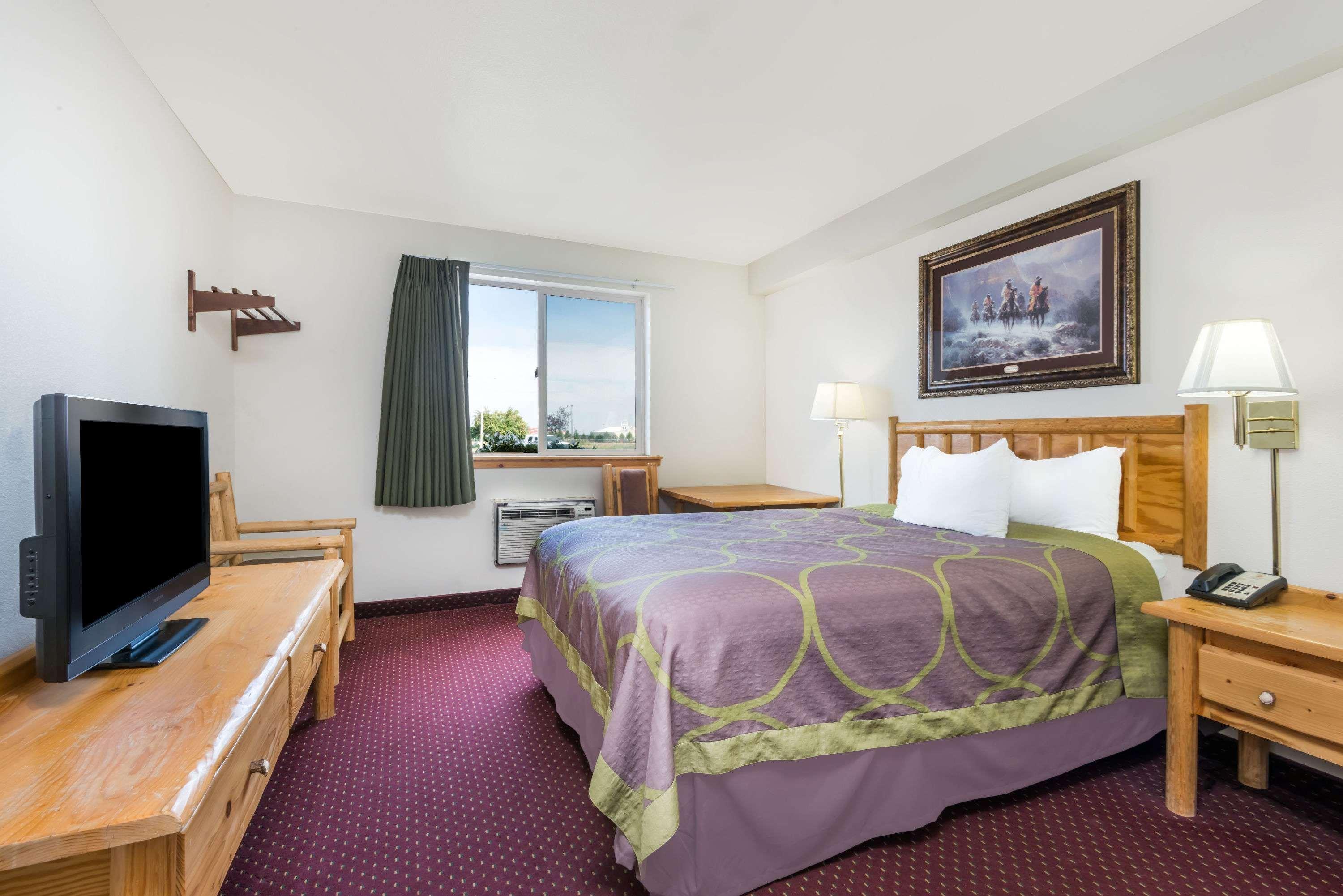 Super 8 By Wyndham Powell Hotel Exterior foto