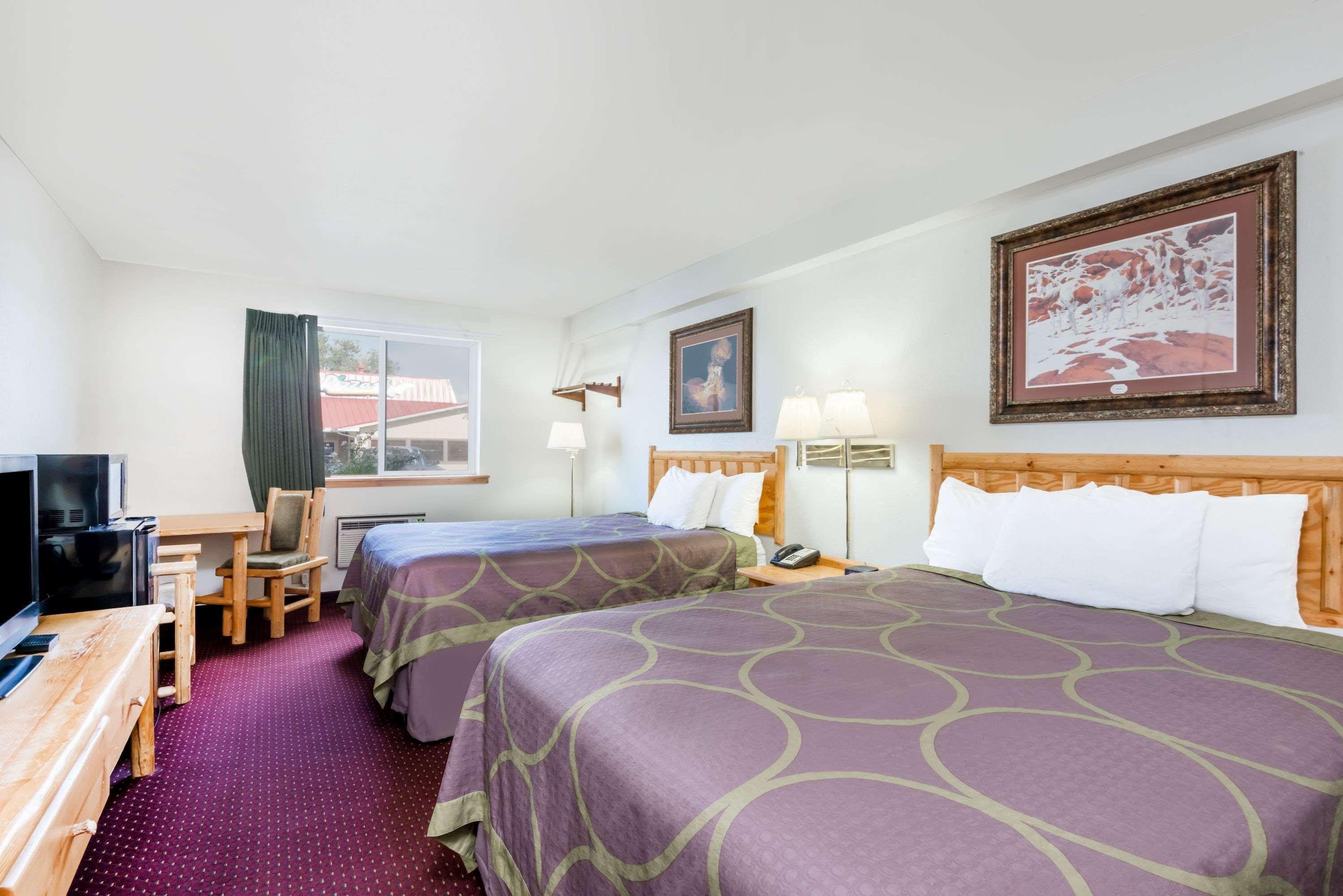 Super 8 By Wyndham Powell Hotel Exterior foto
